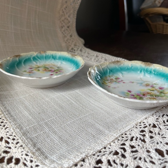Antique Bavaria Style Floral Plates Aqua Gold Rim Set of 2 Victorian Porcelain - Picture 8 of 9